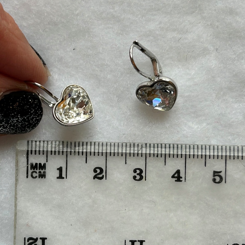 Heart-shaped sparkly earrings